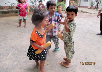 2013-10-anyway-foundation-ray-shackelford-cambodia_children_orphanage_43