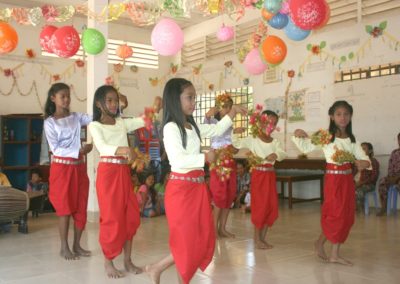 2016-04-23-orphanage-cambodia-anyway-foundation-130