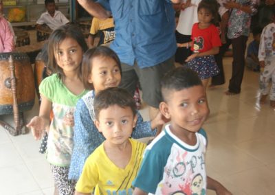 2016-04-23-orphanage-cambodia-anyway-foundation-290