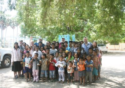 2016-04-23-orphanage-cambodia-anyway-foundation-740