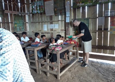 2019-01-16-anyway-foundation-ray-schackelford-cambodia-mondulkiri-school-555